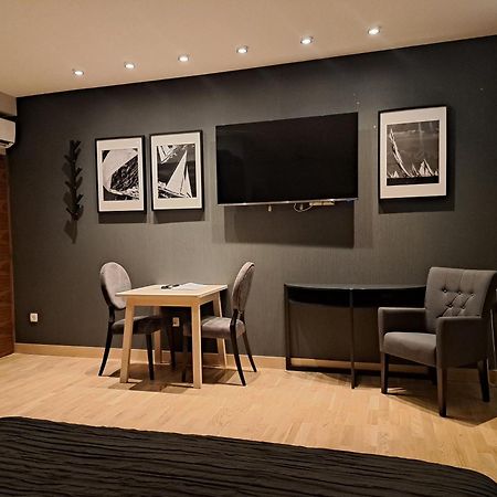 Apartmani Kameno Sidro 比利切 外观 照片