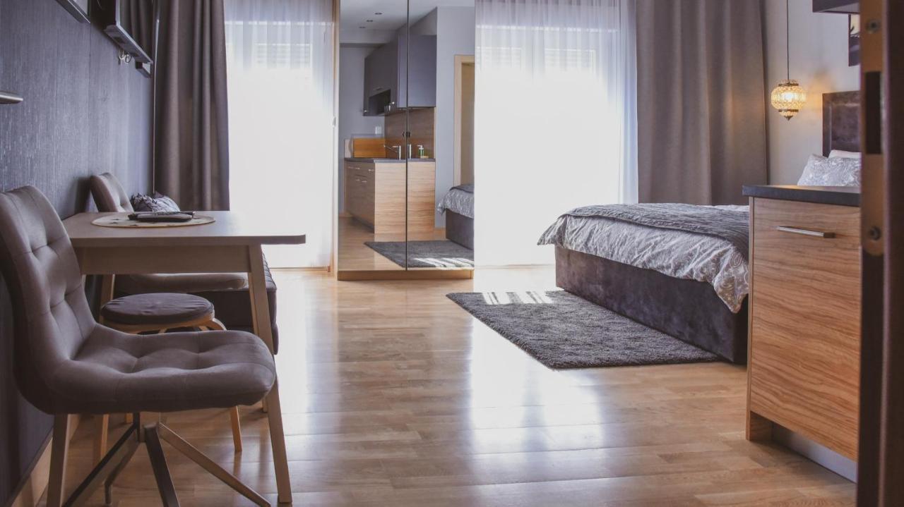 Apartmani Kameno Sidro 比利切 外观 照片