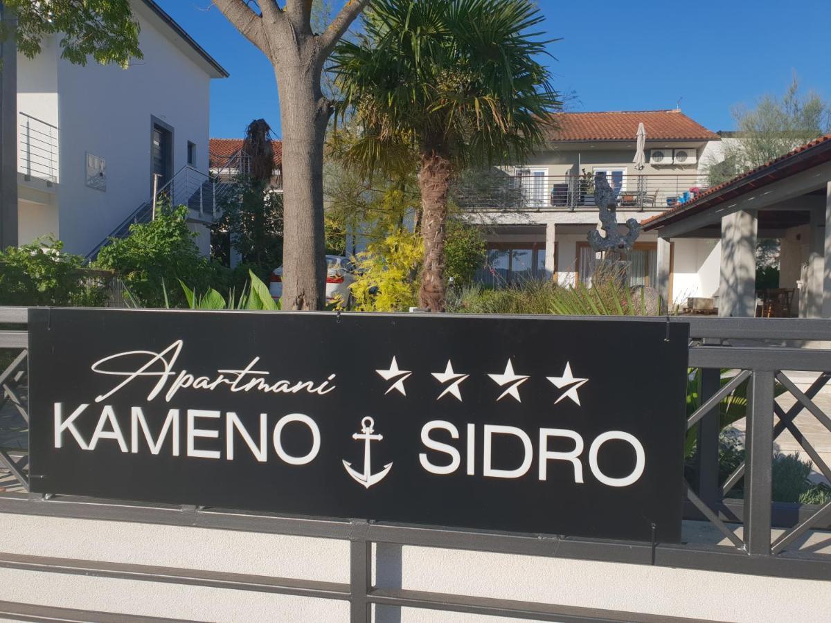 Apartmani Kameno Sidro 比利切 外观 照片