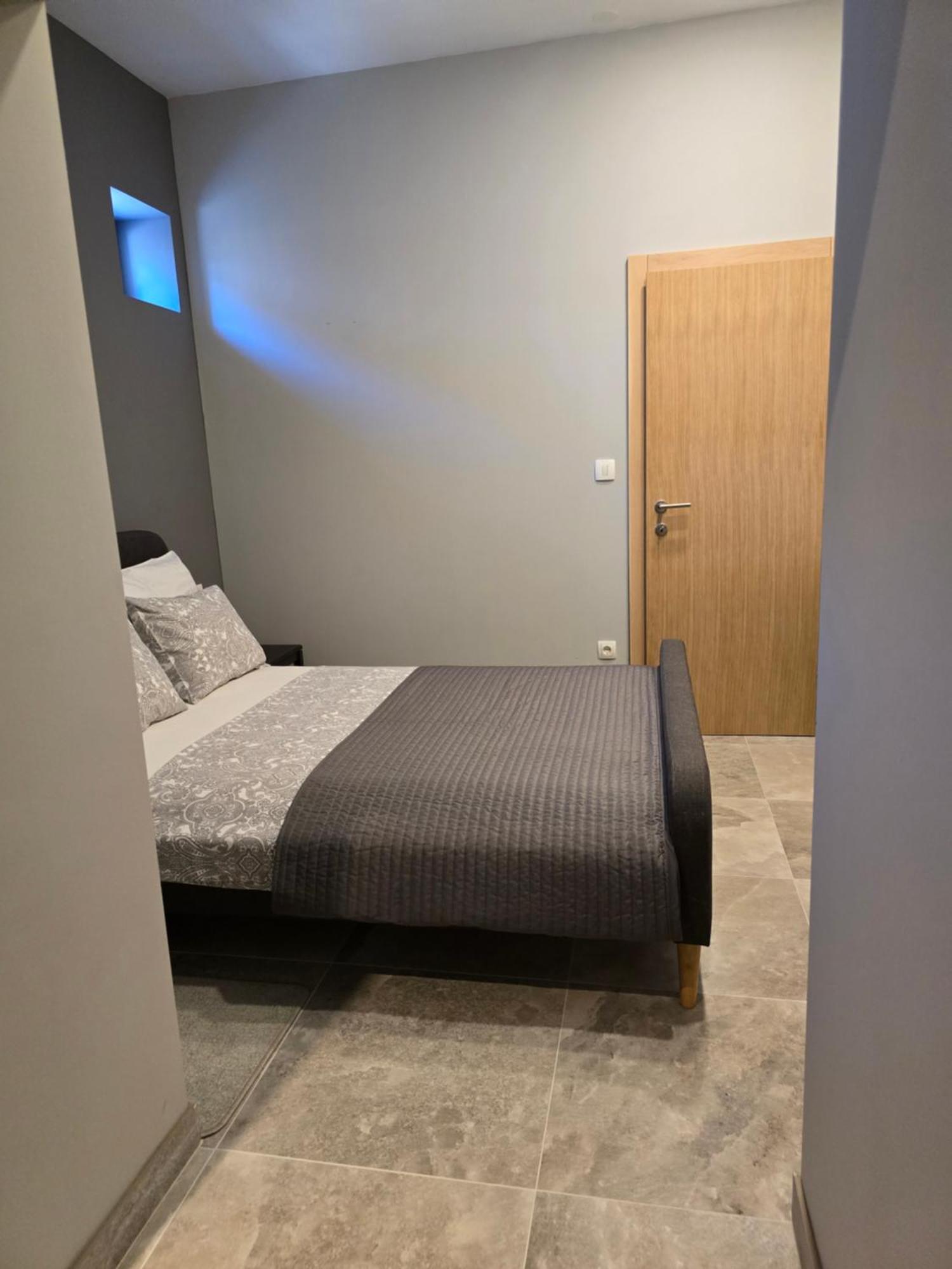 Apartmani Kameno Sidro 比利切 外观 照片