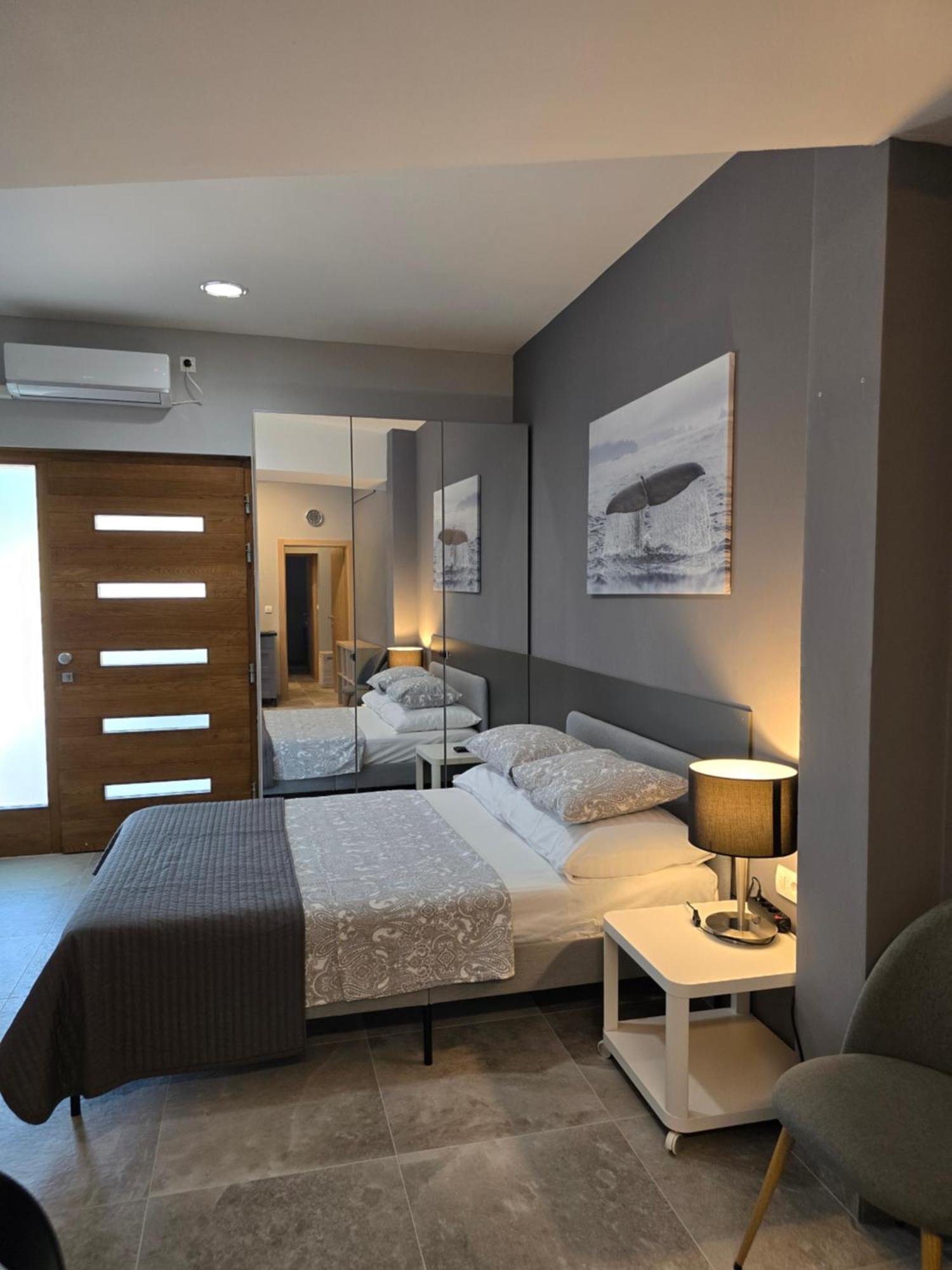 Apartmani Kameno Sidro 比利切 客房 照片